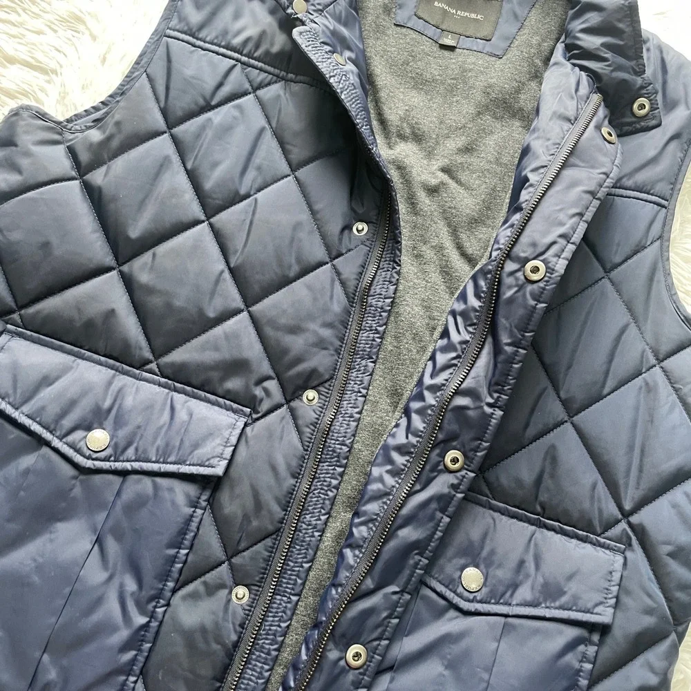 Banana Republic Nylon Quilted Puffer Vest